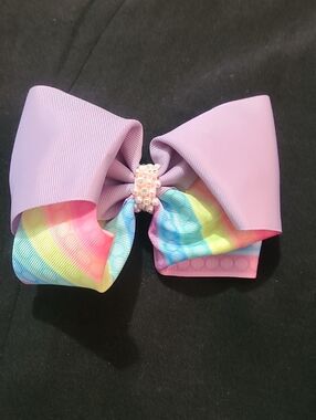 Lilac & Rainbow Pearl Center Kids Hair Bow